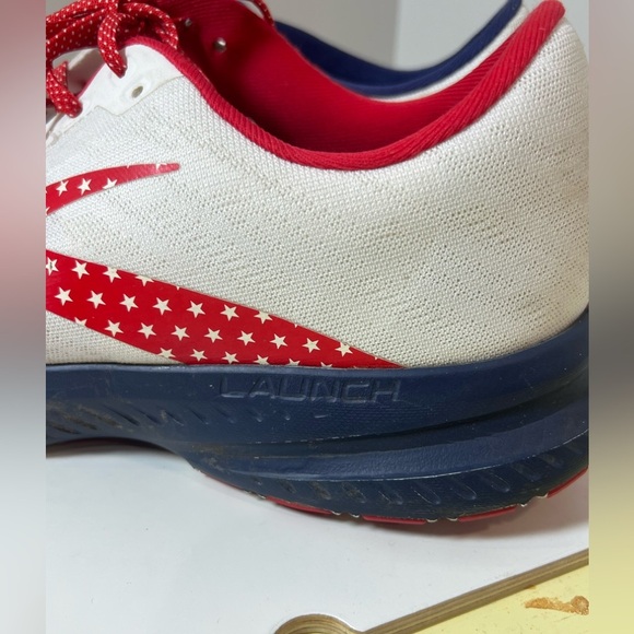 Brooks Size 14 Launch 7 DNA USA Patriotic Red, White, and Blue Athletic Shoes - Picture 3 of 12